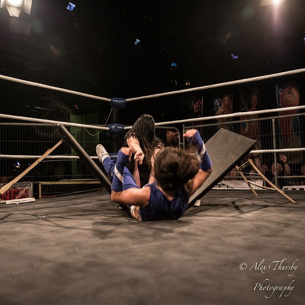 Foto Bellatrix Le Immagini Del Primo Cage Match Della Federazione Zona Wrestling