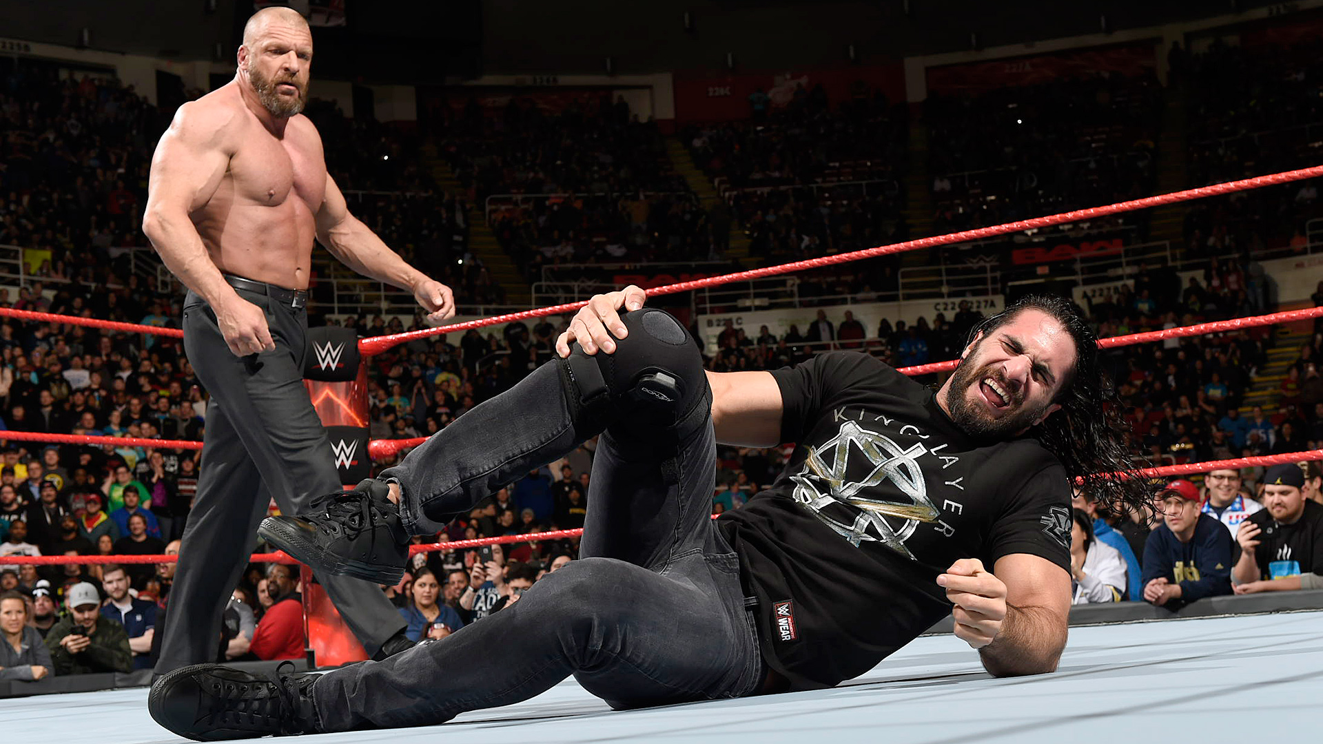 WWE: Seth Rollins fuori da WrestleMania? 