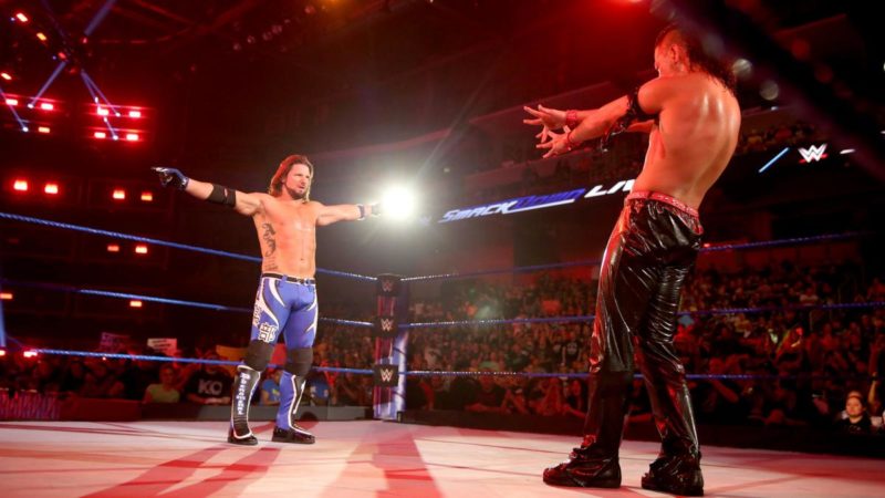 WWE: Smackdown Live potrebbe passare alle tre ore su FOX
