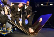 VIDEO: I Dudley Boyz non resistono e sfondano un tavolo anche durante la Hall of Fame