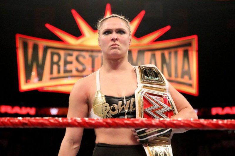 WWE: Non esiste, al momento, l’intenzione di unificare i titoli femminili