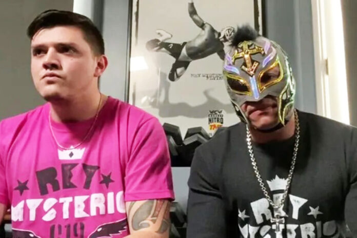 WWE: Dominik Mysterio ha firmato il suo primo contratto, ma… – Spoiler