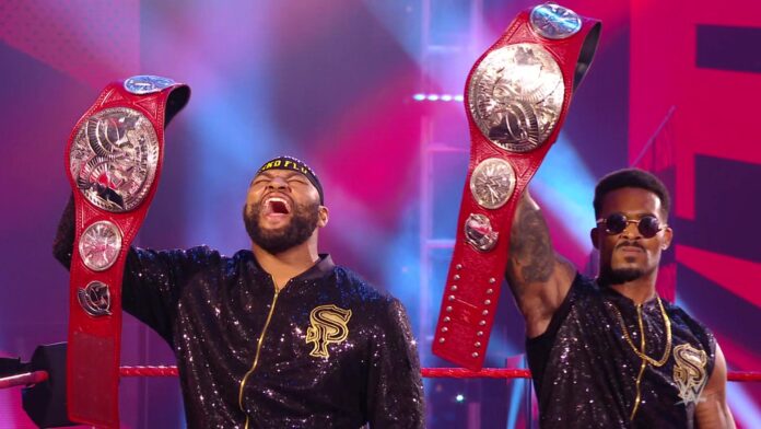 WWE: I piani originari del Draft prevedevano lo split degli Street Profits