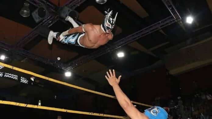 Tragedia sul ring in Messico, muore per infarto il wrestler Principe Aereo