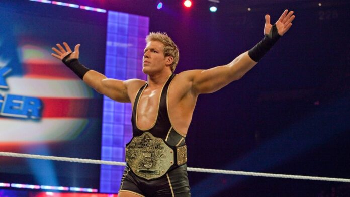 Jake Hager: “John Cena si rifiutò di farmi incassare il money in the bank e dovette farlo Jericho”