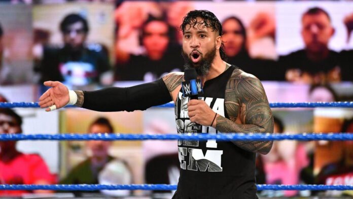 WWE: Possibile infortunio per Jey Uso, si parla di rottura della mano