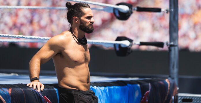 WWE: Un video di un fan mostra la grande delusione di Seth Rollins dopo Elimination Chamber