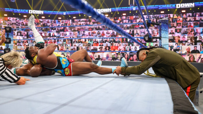 WWE: IC Title in palio nel main event di SmackDown, tra interferenze e ritorni – Spoiler