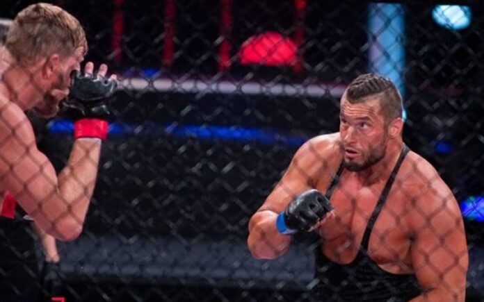 Jim Cornette critica l’MMA Cage Fight di Dynamite: “Sembravano degli imbranati”