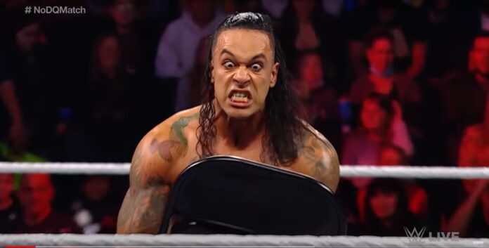 WWE: Quando Damian esce fuori, il campione degli Stati Uniti diventa inarrestabile
