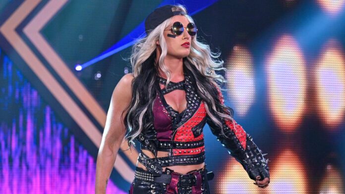 UFFICIALE: Toni Storm aggiunta a sorpresa al team di SmackDown di Survivor Series