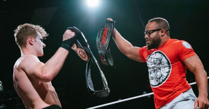 Non solo Lesnar vs Reigns, anche ROH e PROGRESS verso uno storico title vs title
