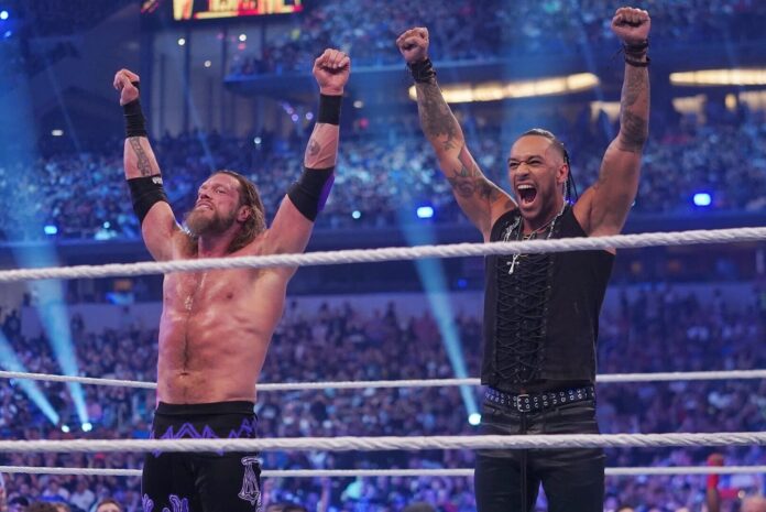WWE: Damian Priest distrae AJ Styles e favorisce il trionfo di Edge, è nata una nuova alleanza