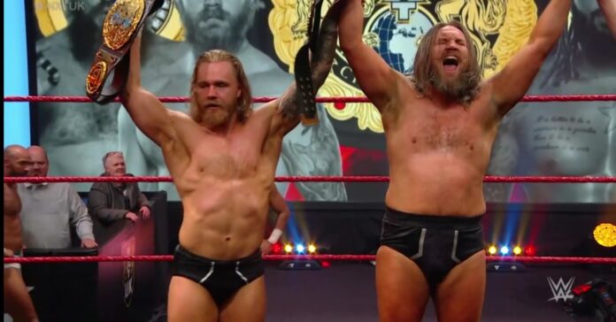 WWE: Difesa efficace dei Moustache Mountains, Carter e Smith domati in un 2 Out Of 3 Falls