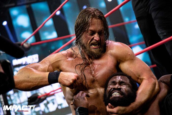 WWE: Si pensa a riportare indietro “Big Cass” dopo l’apparizione in AEW?