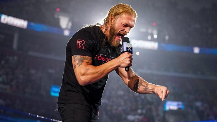 WWE: Edge vicino al rientro, avrà la gimmick della Rated-R Superstar?