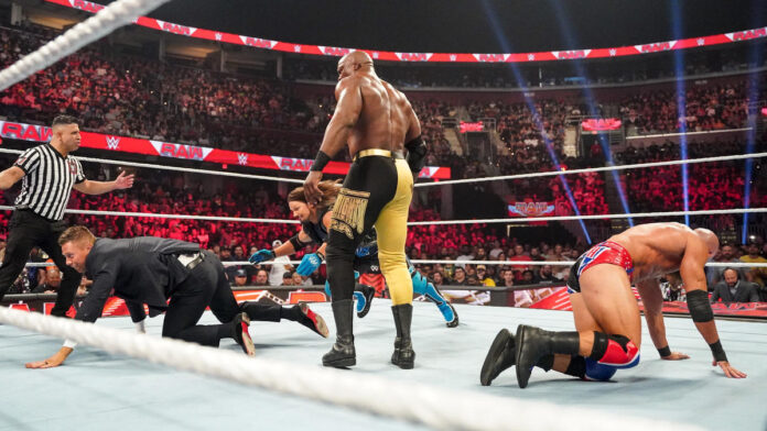 WWE: Il primo titolo nel main roster non arriva, Lashley troppo forte per Ciampa