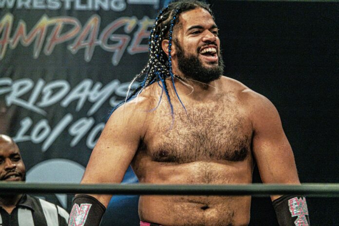 AEW: Ai tapings di Dark debuttano due ex WWE, nome nuovo per un tag team