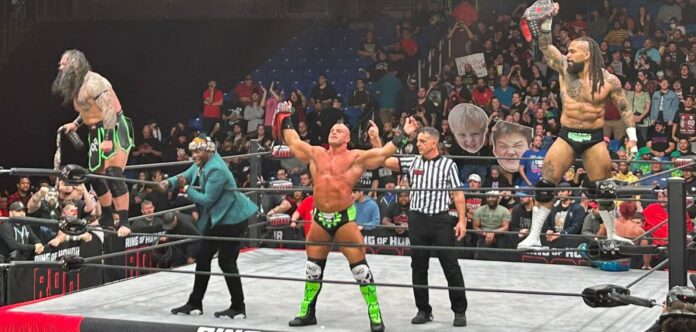 ROH: L’Embassy di Brian Cage troppo forte, asfalta Castle e i suoi boys e si prende i titoli trios