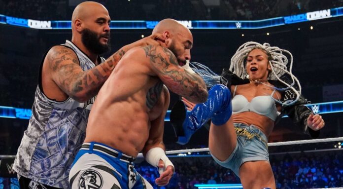 WWE: Turn hell per gli Hit Row, ne fa le spese Ricochet