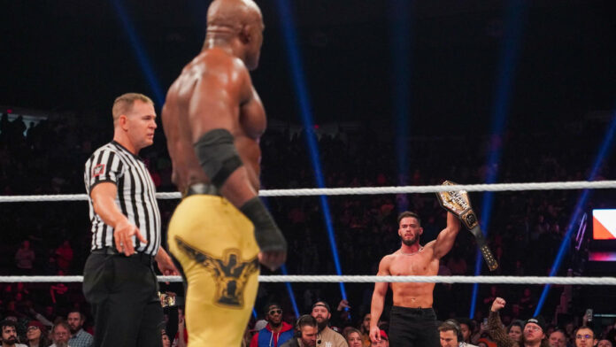 WWE: Nella sfida tra ex campioni USA è Bobby Lashley a guadagnarsi una title shot