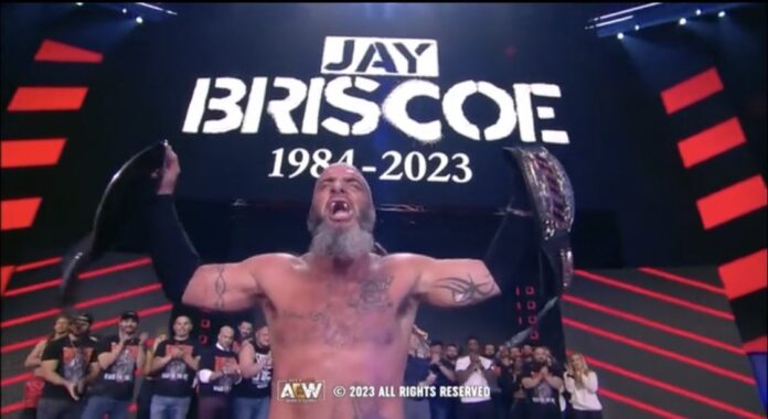 AEW: Mark Briscoe onora il defunto fratello Jay nel debutto in AEW