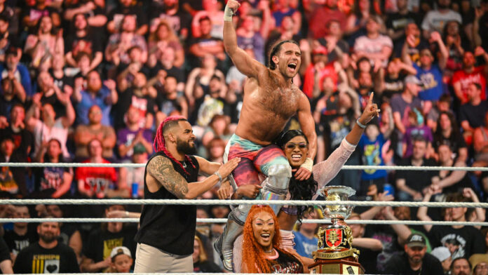 WWE: Noam Dar non molla la sua Heritage Cup, ma serve un aiuto inaspettato