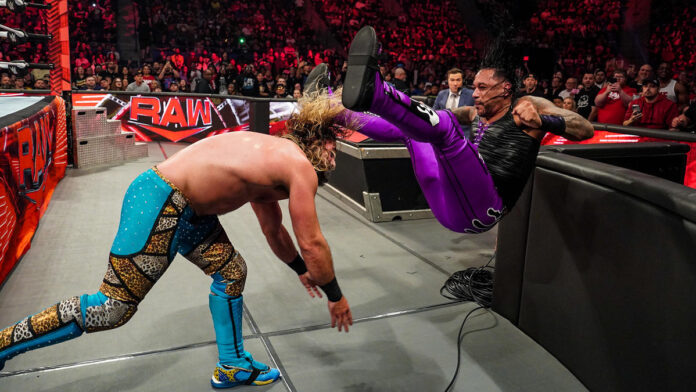 WWE: Buona la prima difesa di Seth Rollins, ma è già pronto un nuovo sfidante