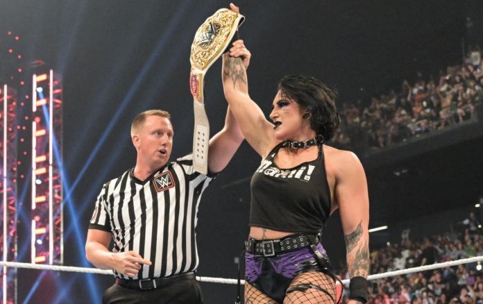 FOTO: Rhea Ripley ha difeso il titolo dopo la fine di SmackDown