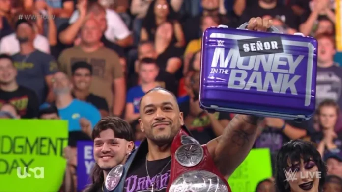 WWE: Damian Priest riceve una valigetta speciale del Money in the Bank