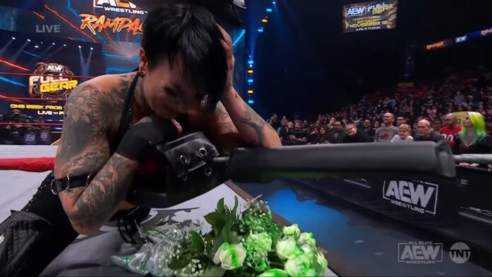 AEW: Ruby Soho sconfitta a causa di un mazzo di fiori!