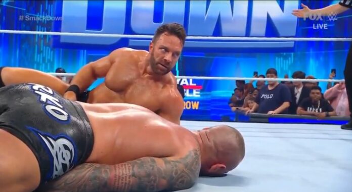 WWE: Con Roman Reigns a riposo, LA Knight svetta sugli altri sfidanti alla vigilia di Royal Rumble