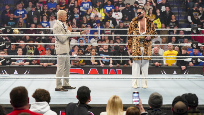 WWE: Anche Seth Rollins sarà a Smackdown? Possibile grande segmento in vista domani notte