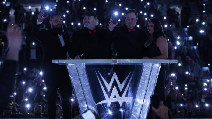 VIDEO: Introduzione sentitissima per gli US Express nella Hall of Fame, l’omaggio a Bray Wyatt è toccante