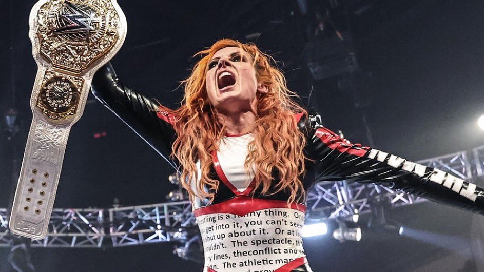 WWE: Il contratto di Becky Lynch non è stato rinnovato, scadrà tra 3 settimane