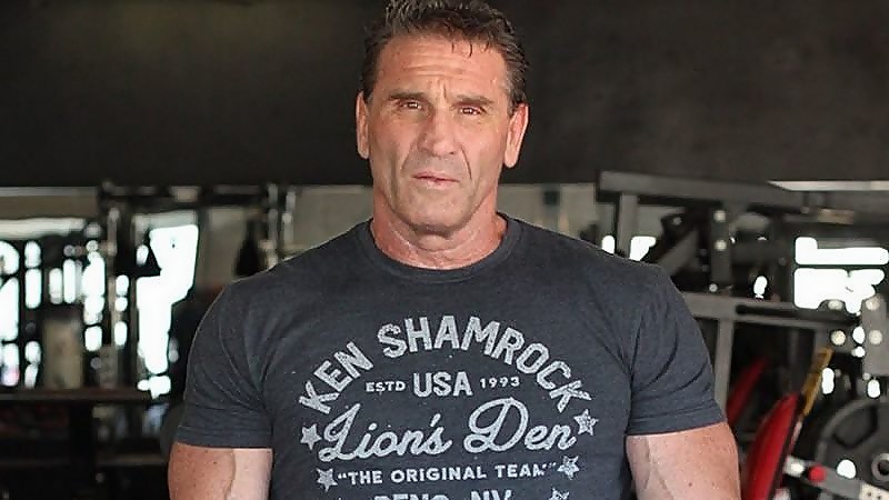 Ken Shamrock: “Ho un contratto da leggenda con la WWE. La HoF sarebbe la ciliegina sulla torta”