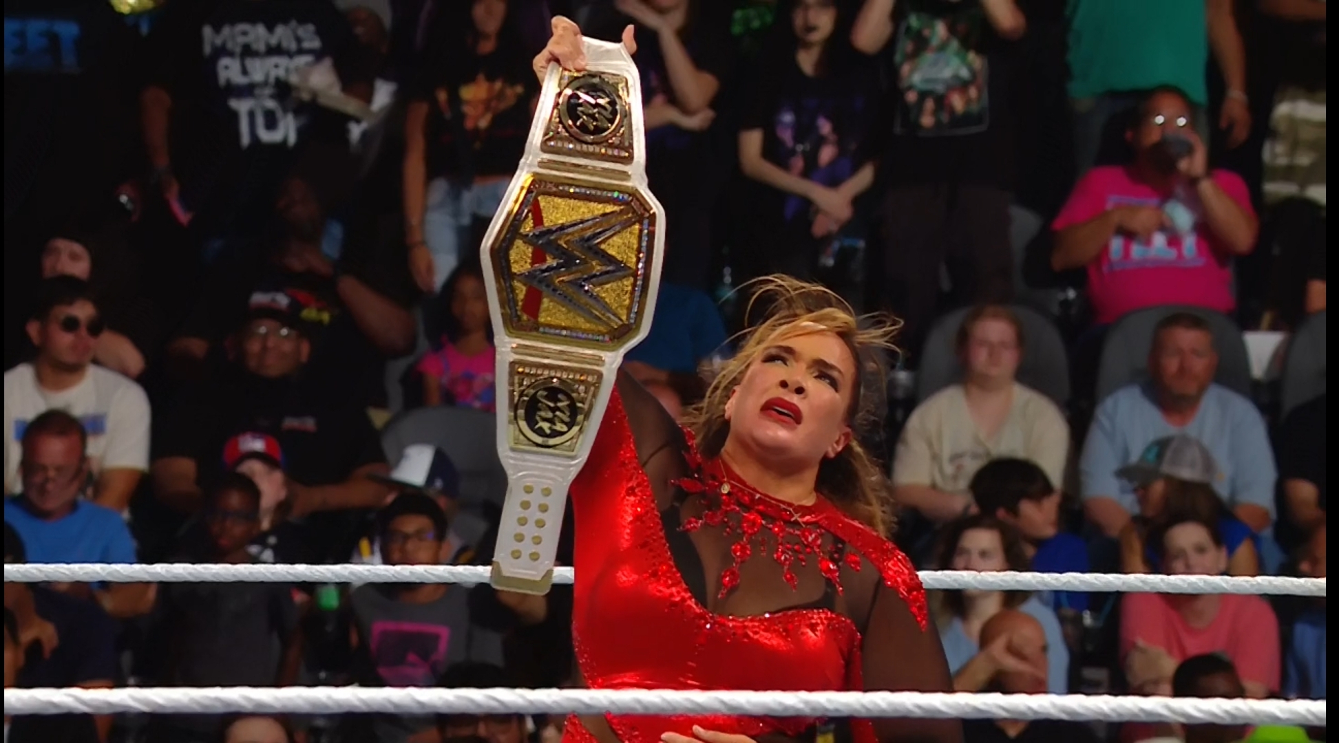 WWE BAD BLOOD: Nia Jax mantiene la cintura, ma Tiffany viene fermata sul più bello