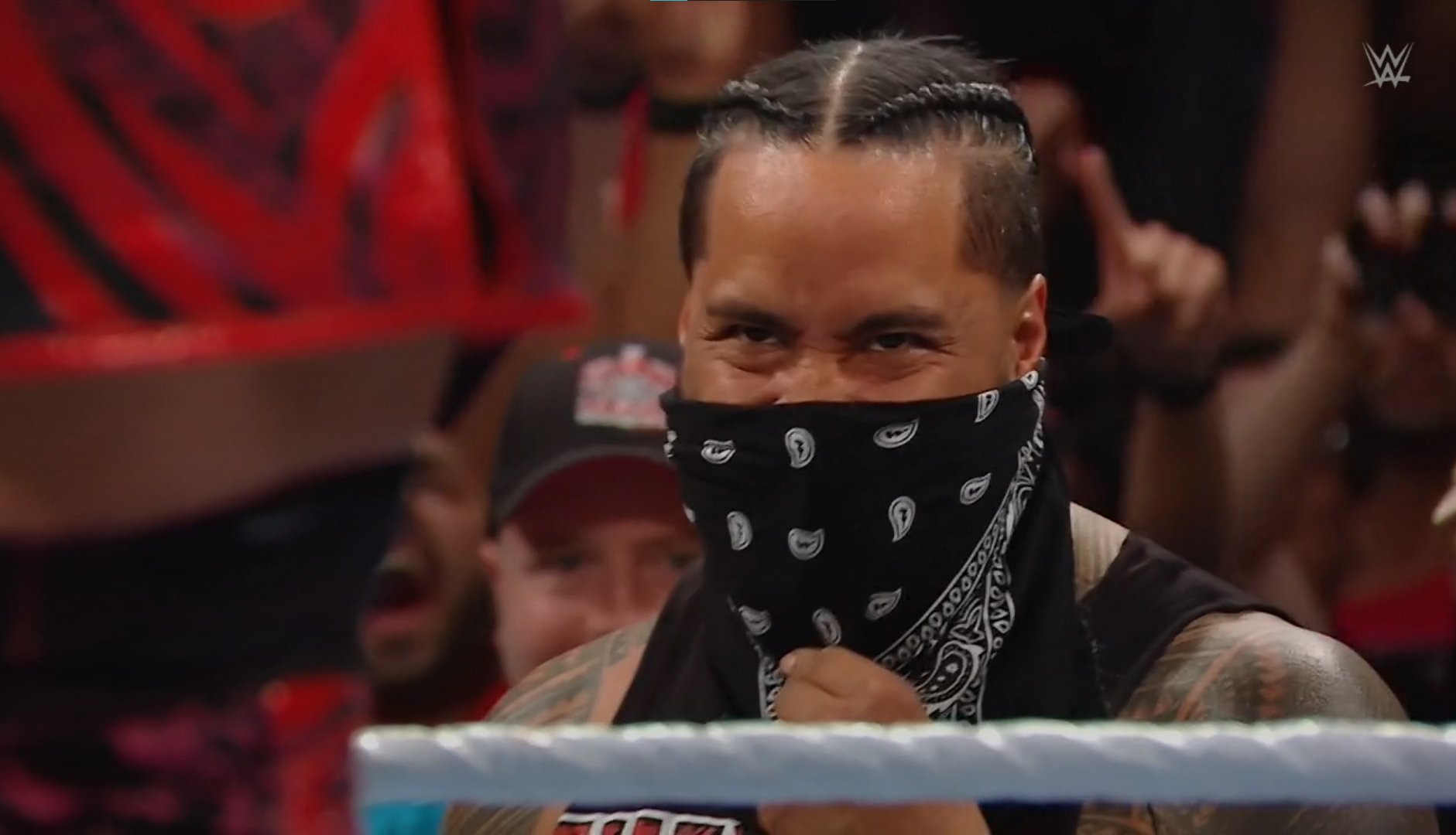 WWE: Il filmato inedito del ritorno inaspettato di Jimmy Uso a WWE Bad Blood