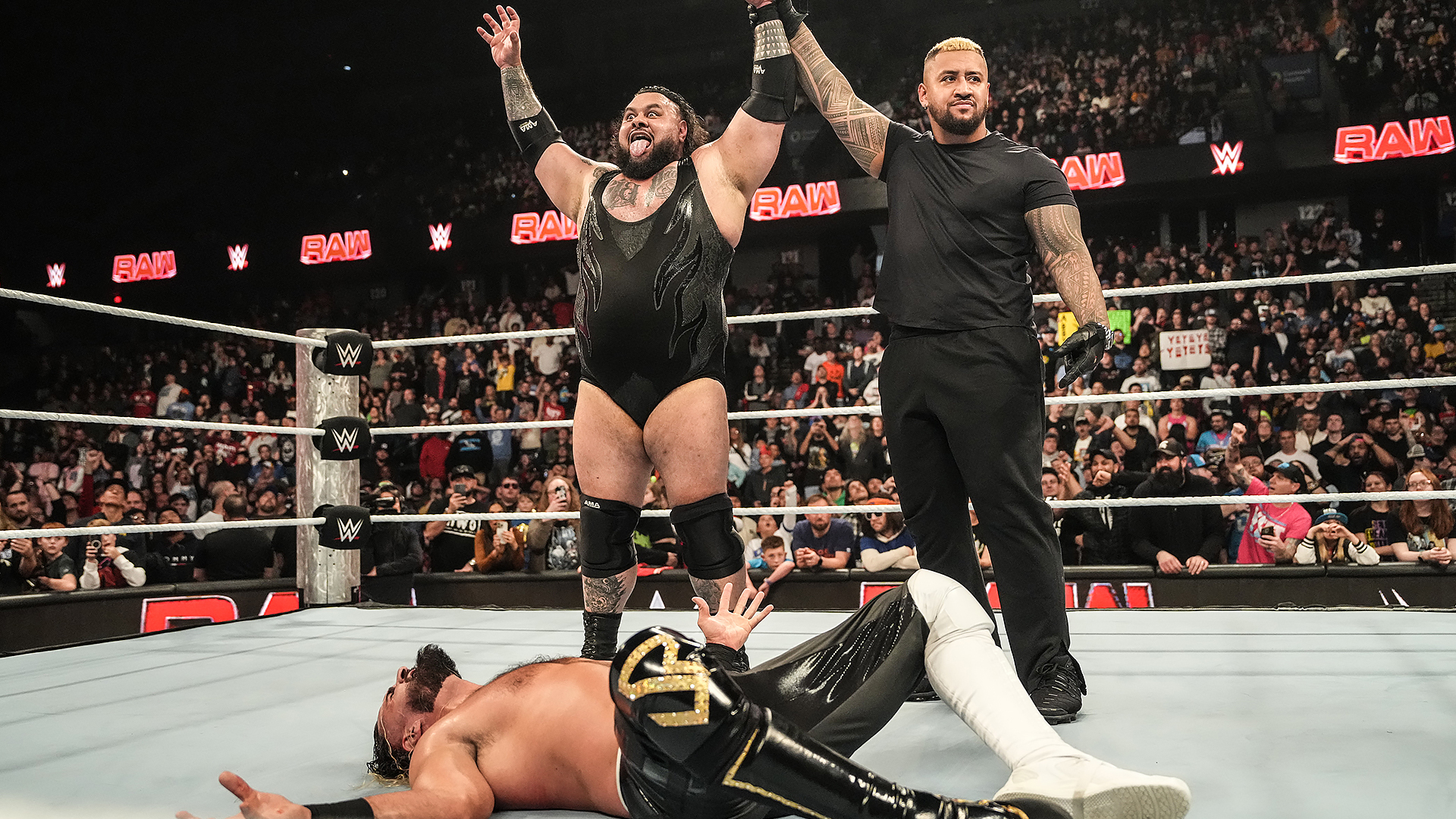 WWE: La risposta ufficiale di Seth Rollins a Zayn e gli Usos