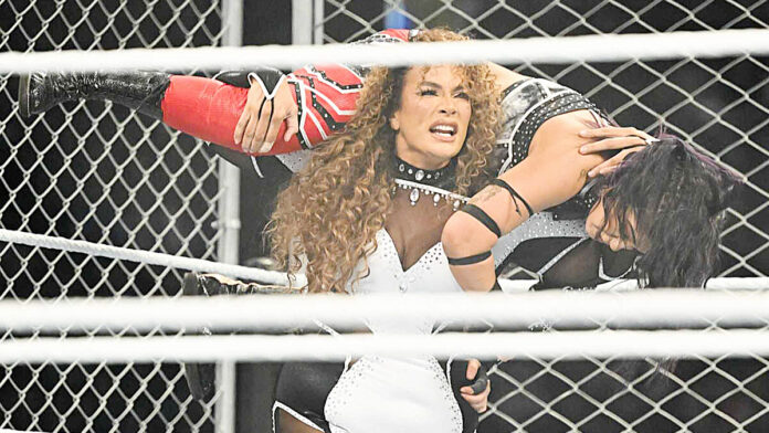 WWE: Nia Jax risponde alle critiche sulla sua performance a Survivor Series