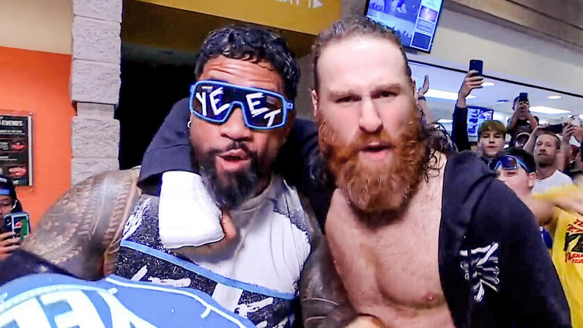 WWE: Jey Uso e Sami Zayn rubano la scena alla Big 12 Championship 