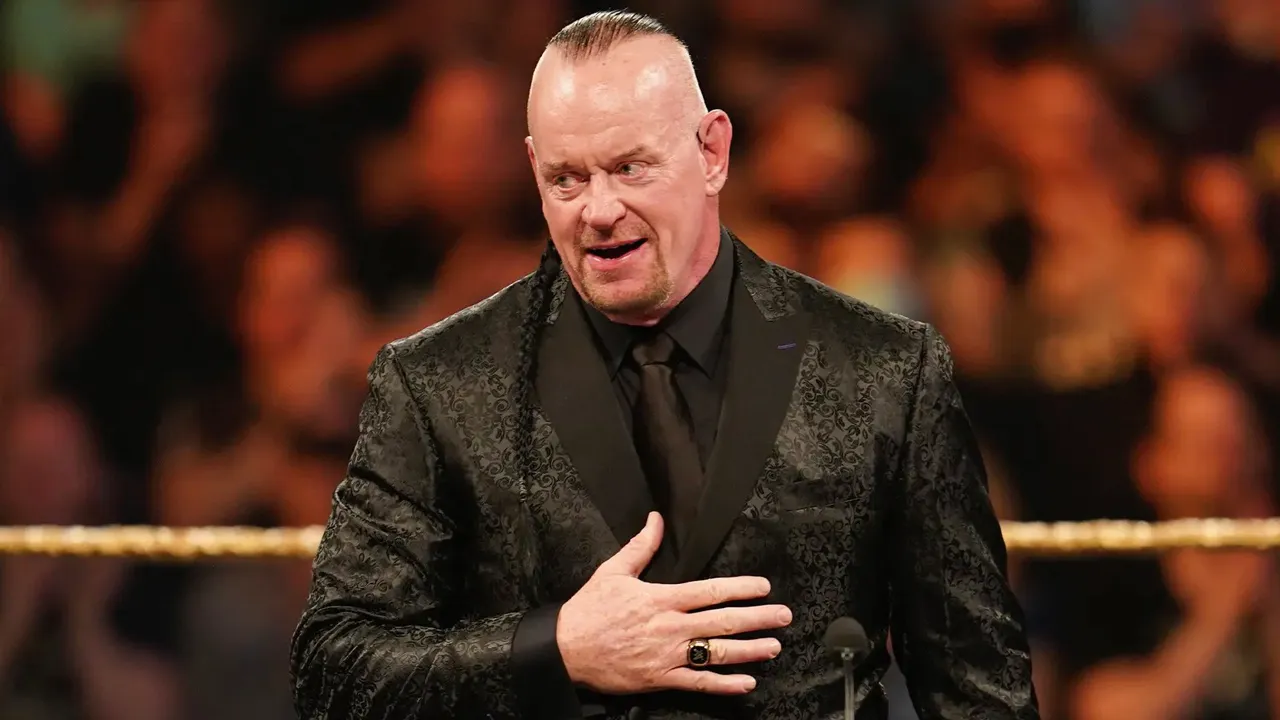 WWE: Spunta un indizio che confermerebbe la presenza di Undertaker per Raw di questa notte