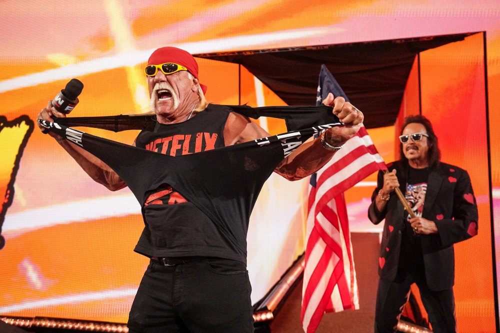 WWE: Dopo i fischi a RAW, Hulk Hogan potrebbe diventare un heel a tempo pieno