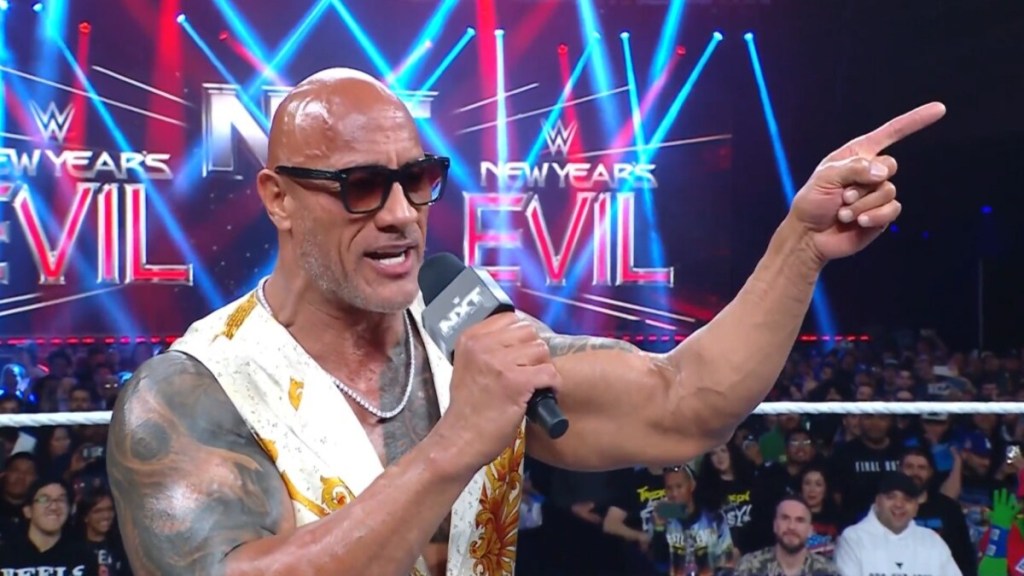 The Rock mette le cose in chiaro a NXT sulla sua rivalità con Cody Rhodes:”Sono 20 passi avanti”