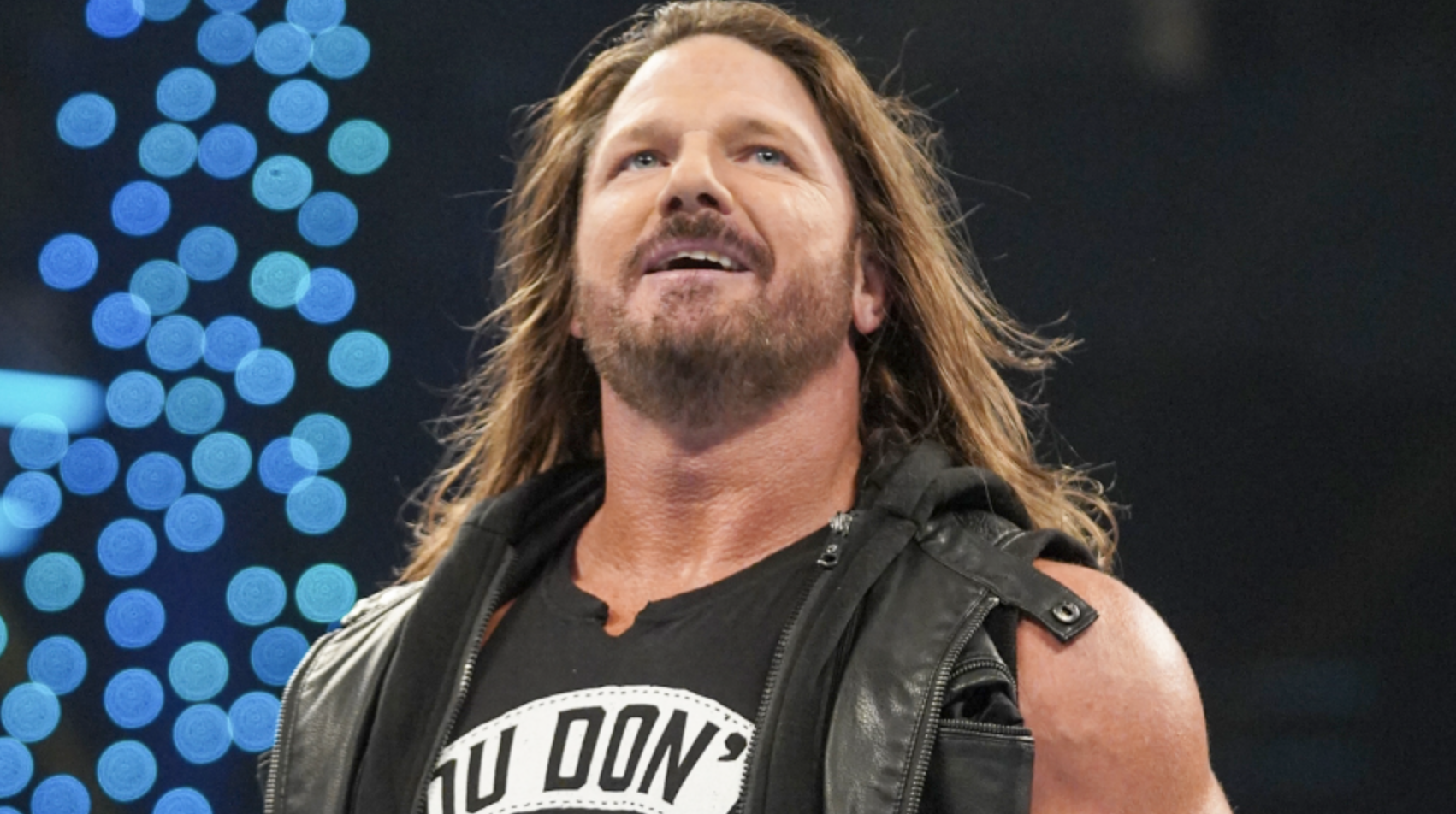 WWE: L’infortunio di AJ Styles solleva interrogativi sul suo futuro contrattuale