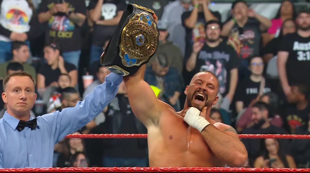 WWE: La maledizione continua, Sheamus a un passo dalla vittoria, ma Breakker rimane IC Champion