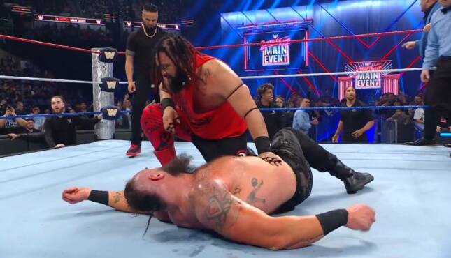 WWE: Braun Strowman travolto da Jacob Fatu in un incontro brutale a Saturday Night’s Main Event