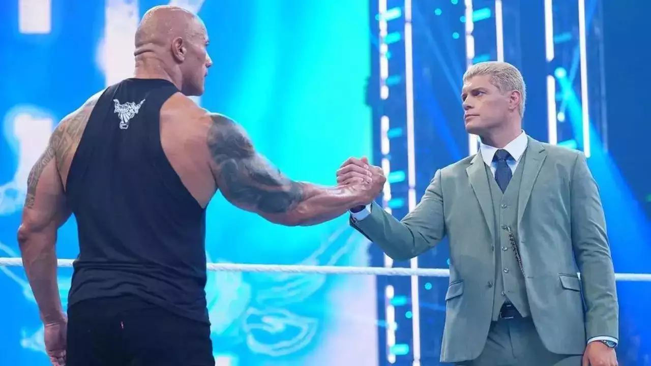 WWE: Cody Rhodes aveva spoilerato il ritorno di The Rock senza che nessuno se ne accorgesse?